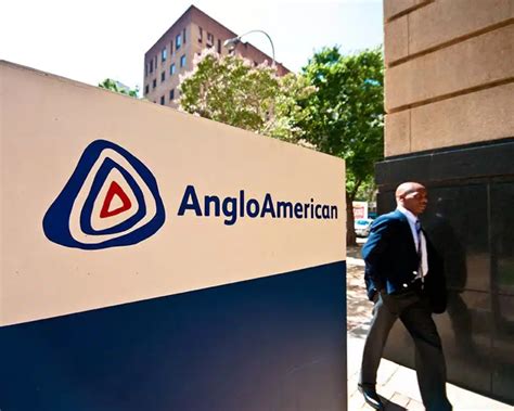 anglo american share price